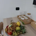 Casa Nika לינה וארוחת בוקר פארמה