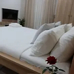 Casa Nika 4*