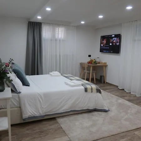 Casa Nika 4*