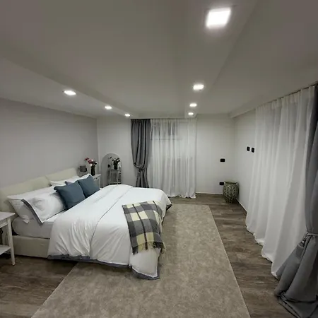 Bed & Breakfast Casa Nika Parma